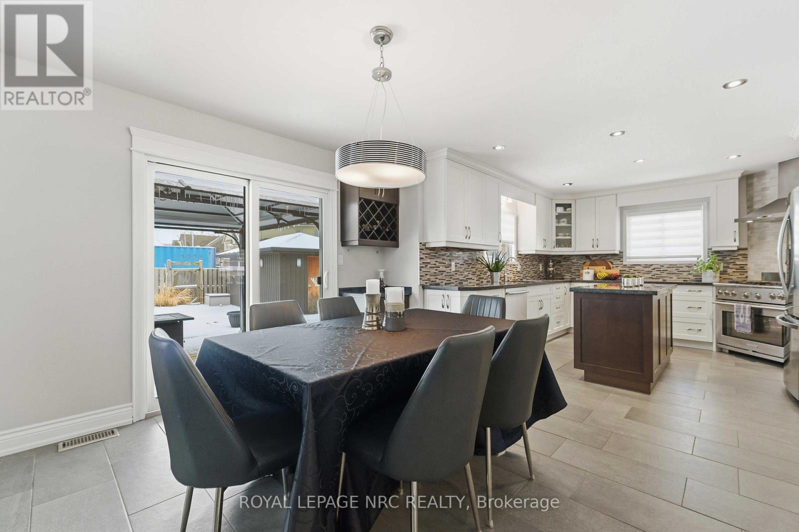 9 WOODGARDEN COURT - 12
