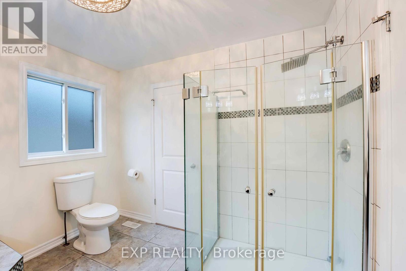 8583 FORESTVIEW BOULEVARD - 29