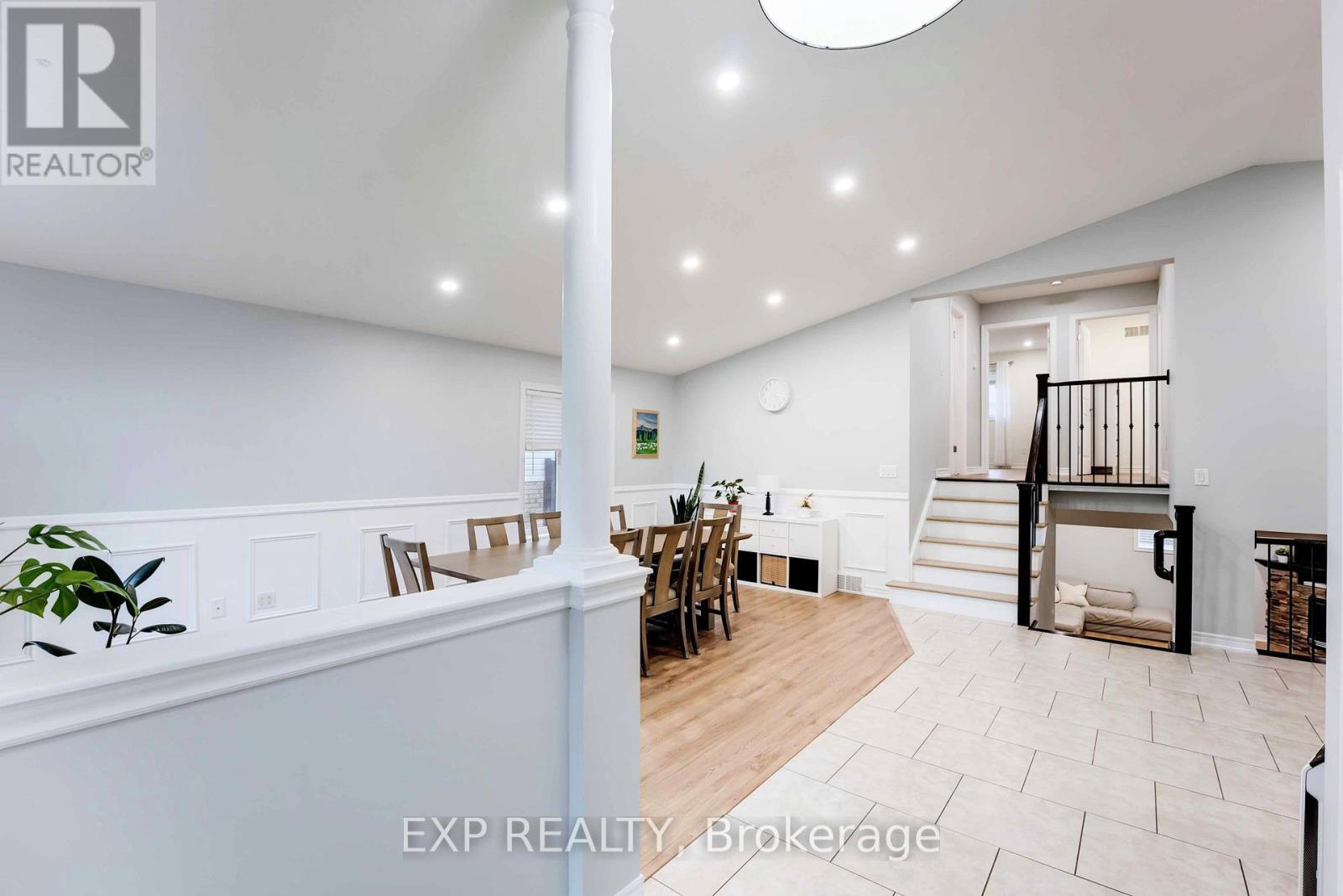 8583 FORESTVIEW BOULEVARD - Photo 5 of 39, Niagara Falls (Forestview), Ontario