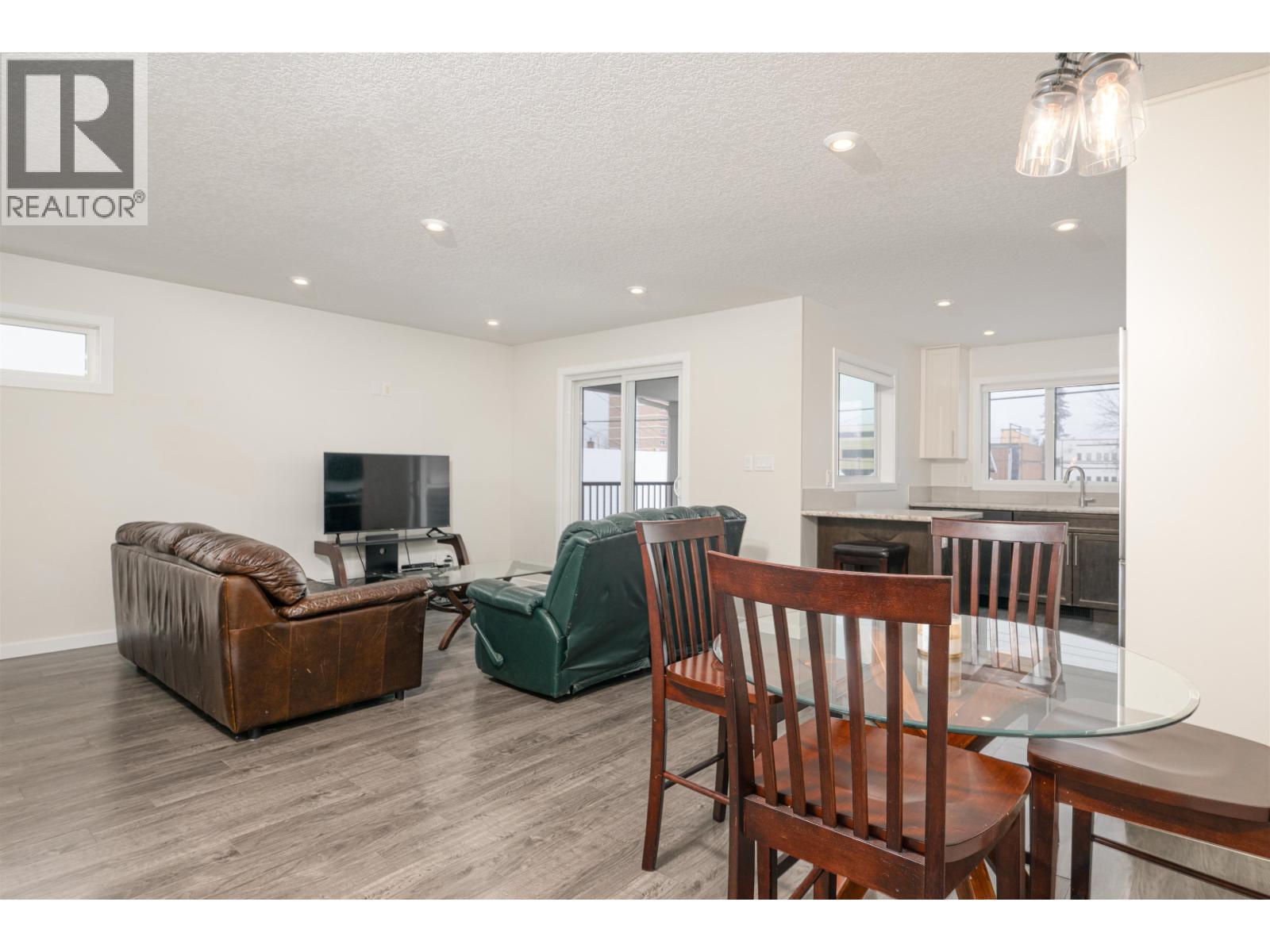 1740 5TH AVENUE - 11