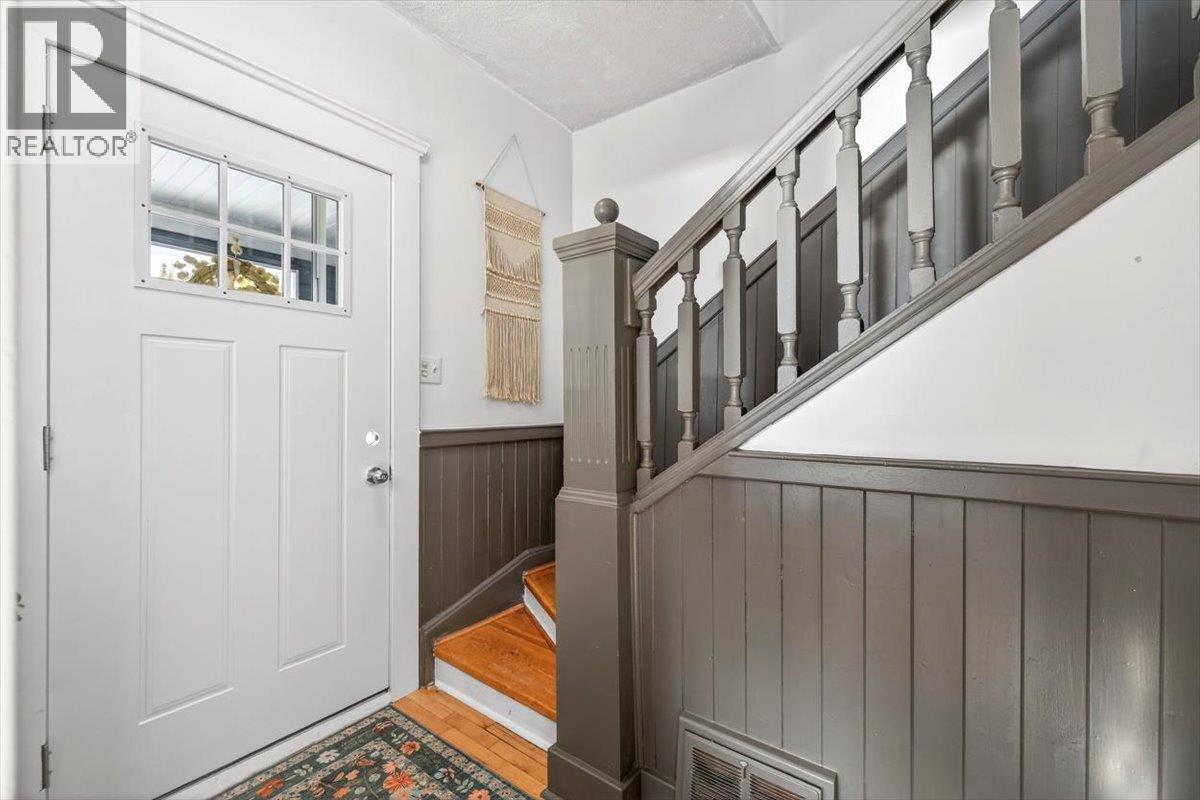 106 1st Street, Fernie