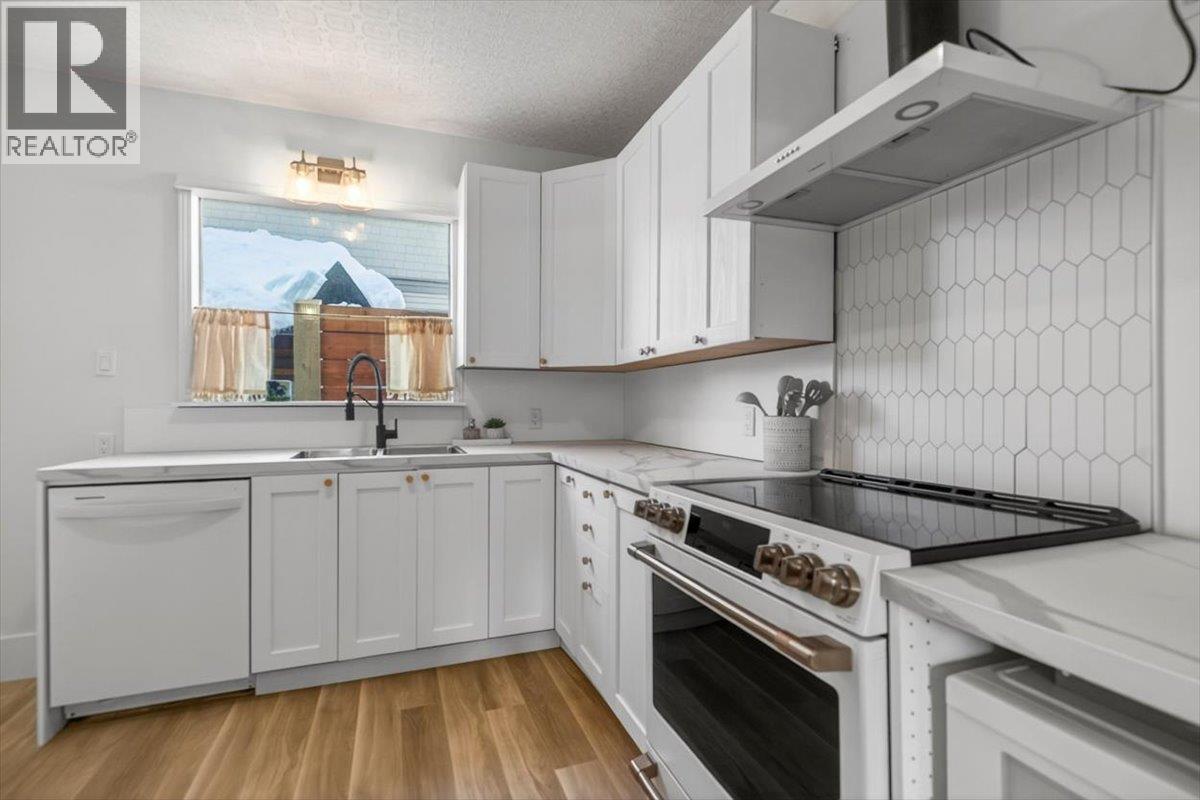 106 1st Street, Fernie