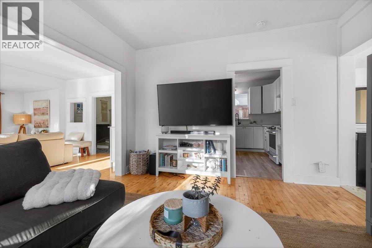 106 1st Street, Fernie