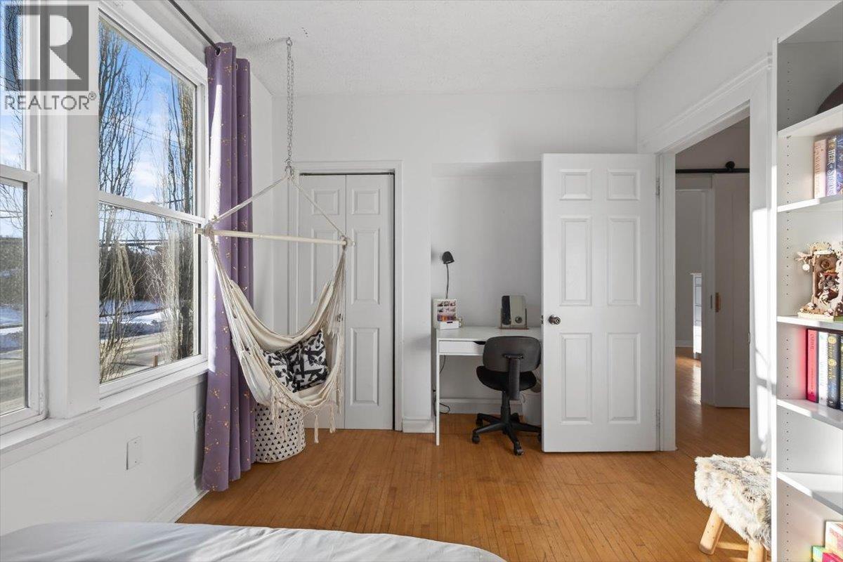 106 1st Street, Fernie