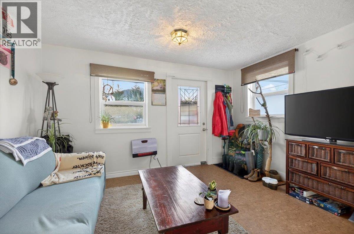 106 1st Street, Fernie