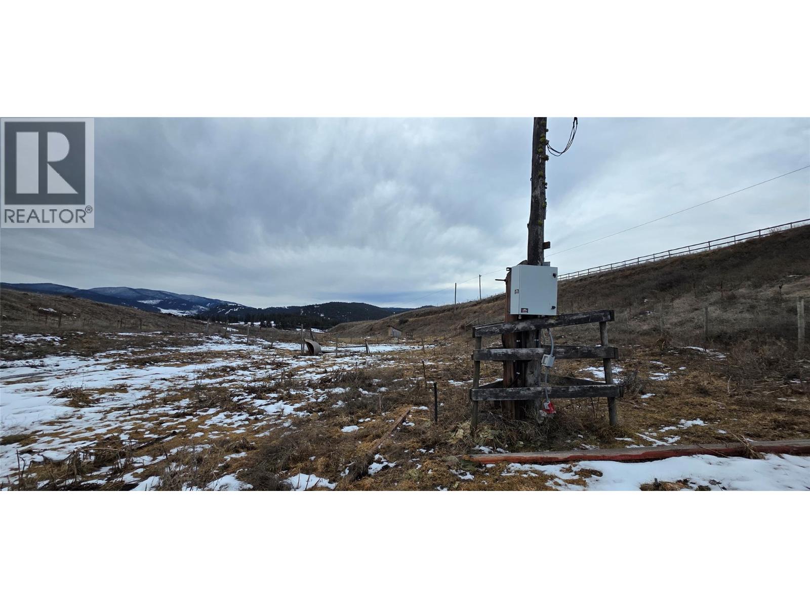 1720 HULME CREEK ROAD - 11