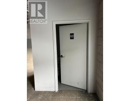 11 & 12 - 230 Bayview Drive, Barrie, ON L4N4Y8 Photo 7