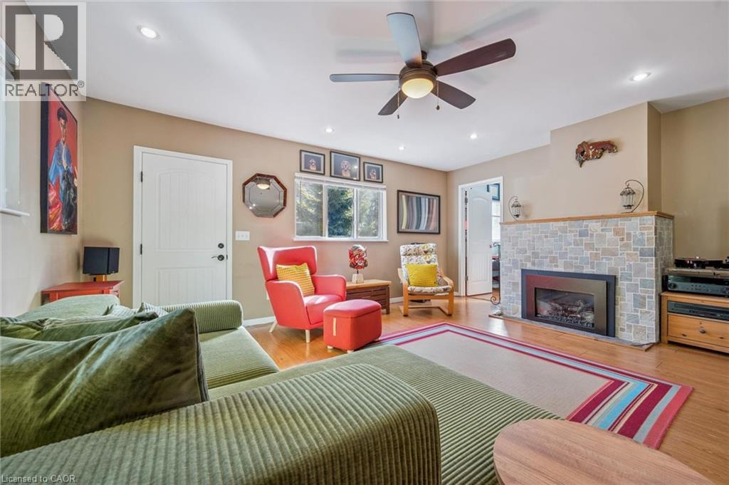 32 HOLLY Trail - 13