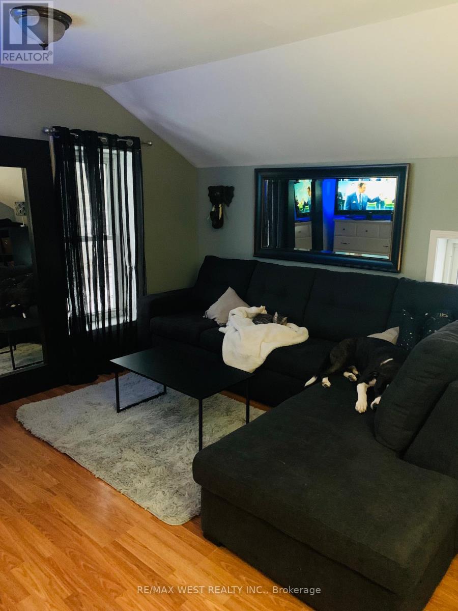 182 12TH STREET - 3