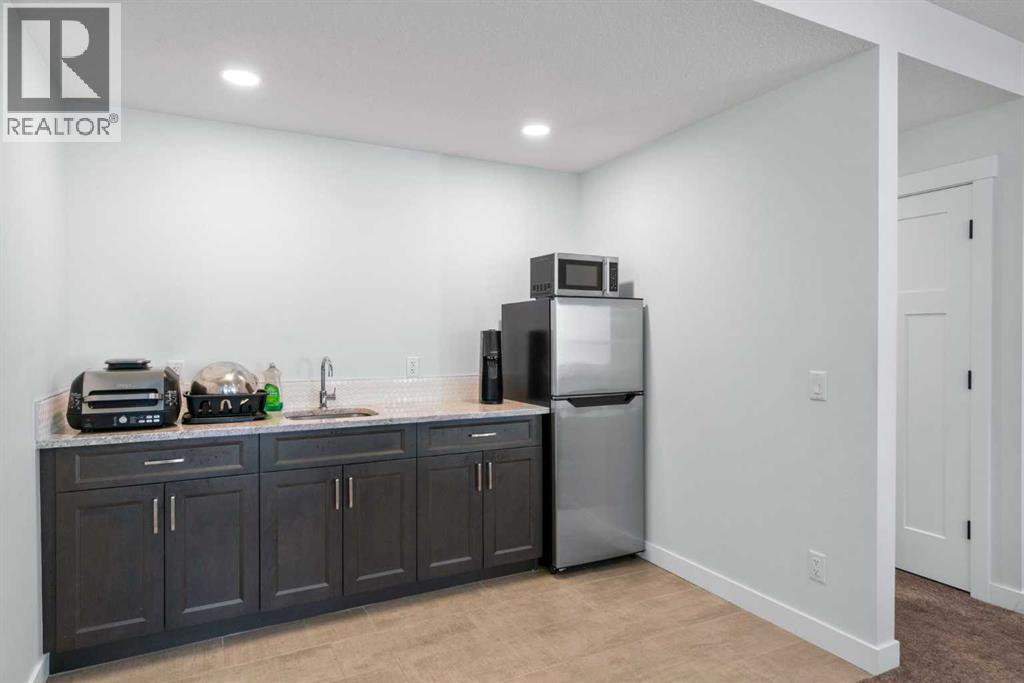 99 Ridge View Close, Cochrane