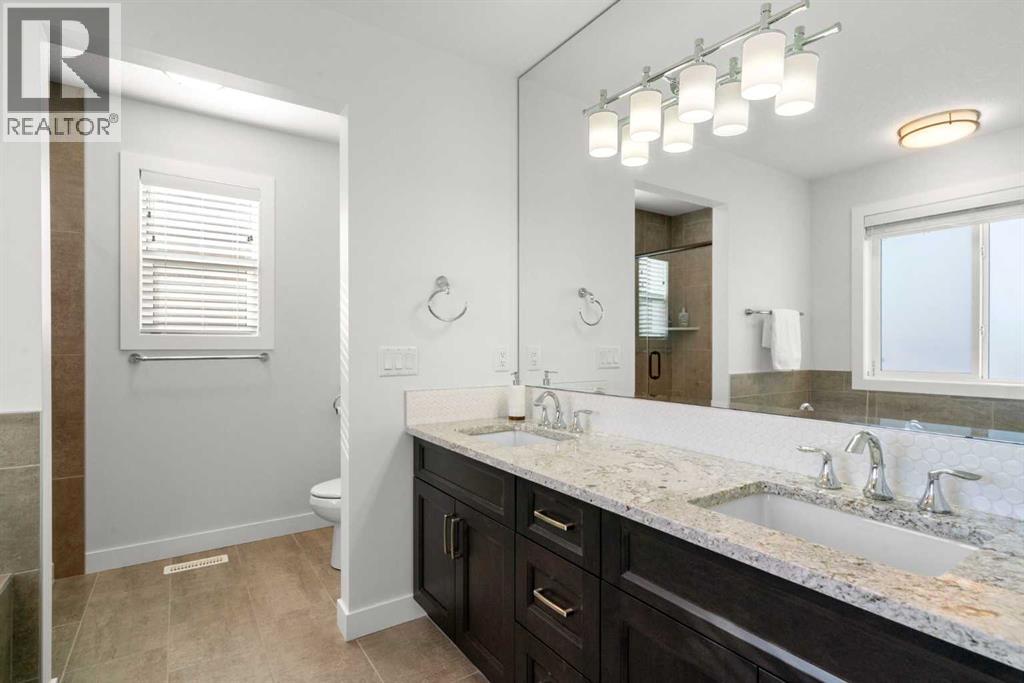 99 Ridge View Close, Cochrane