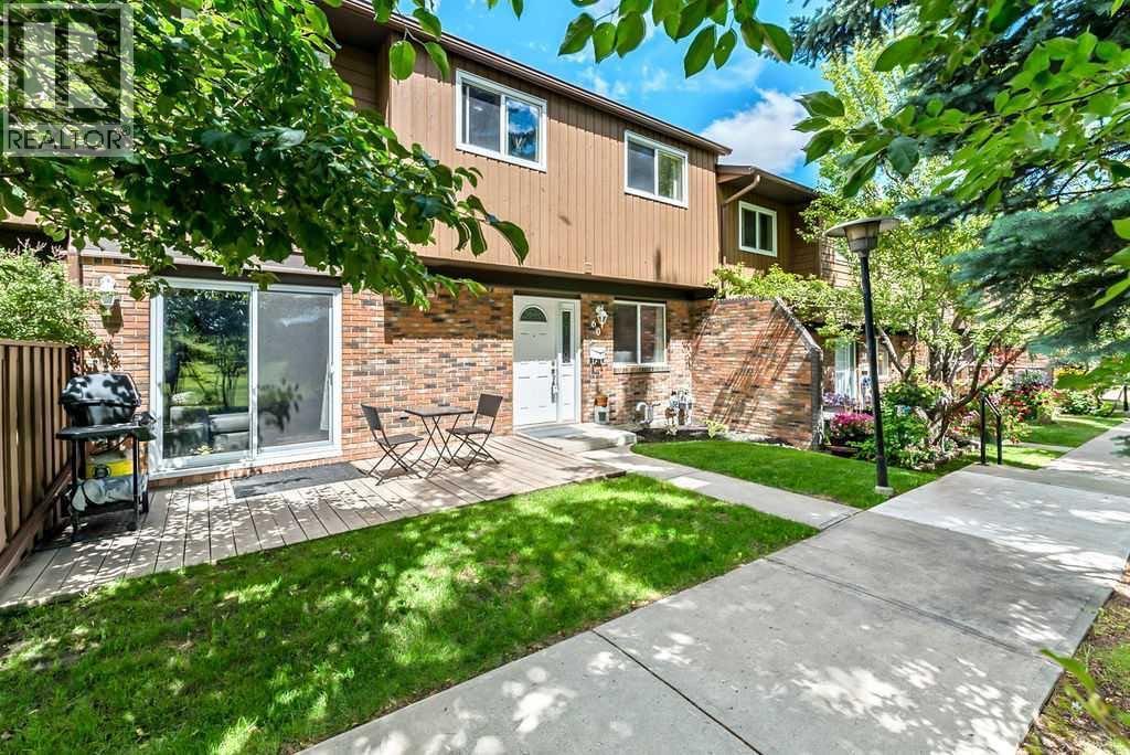 Single Family House for Sale in   Southampton Drive SW Southwood Calgary 