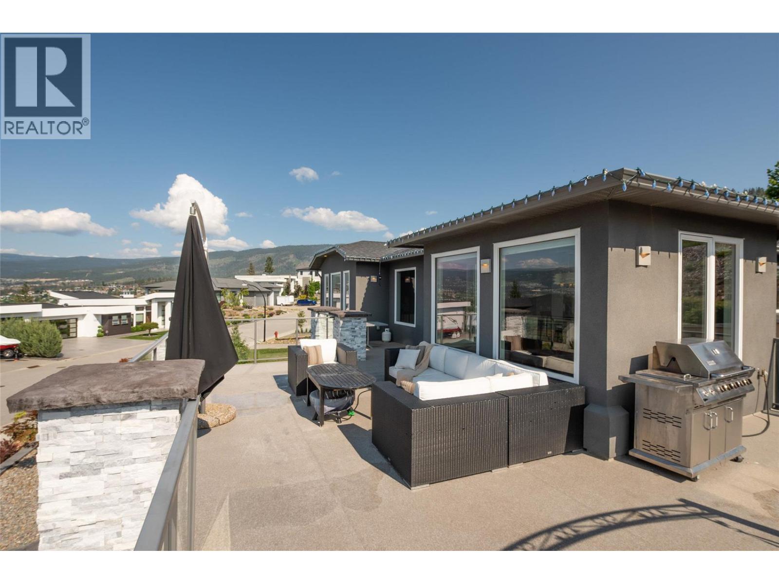 3284 Vineyard View Drive, West Kelowna