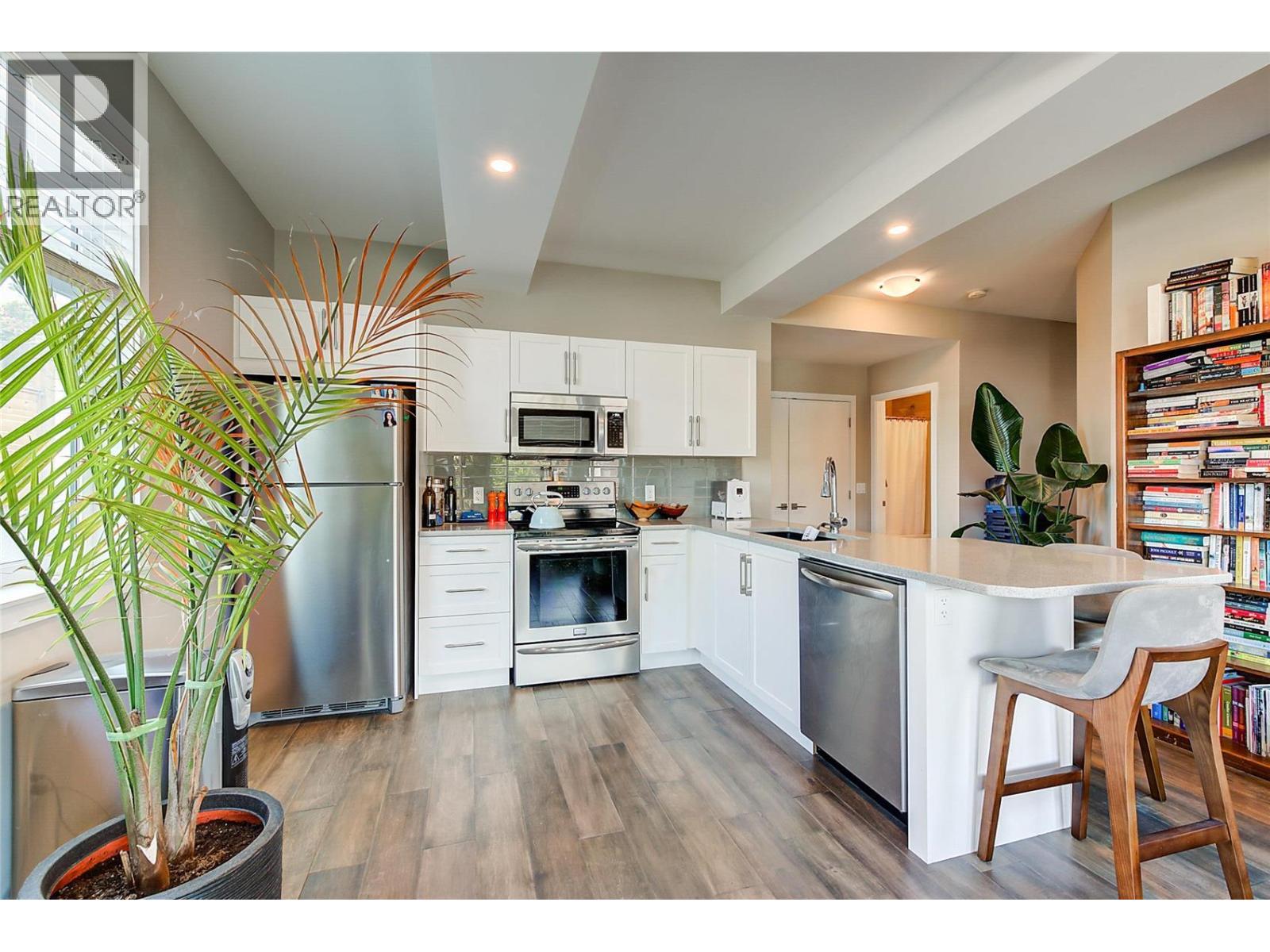  3284 Vineyard View Drive, West Kelowna