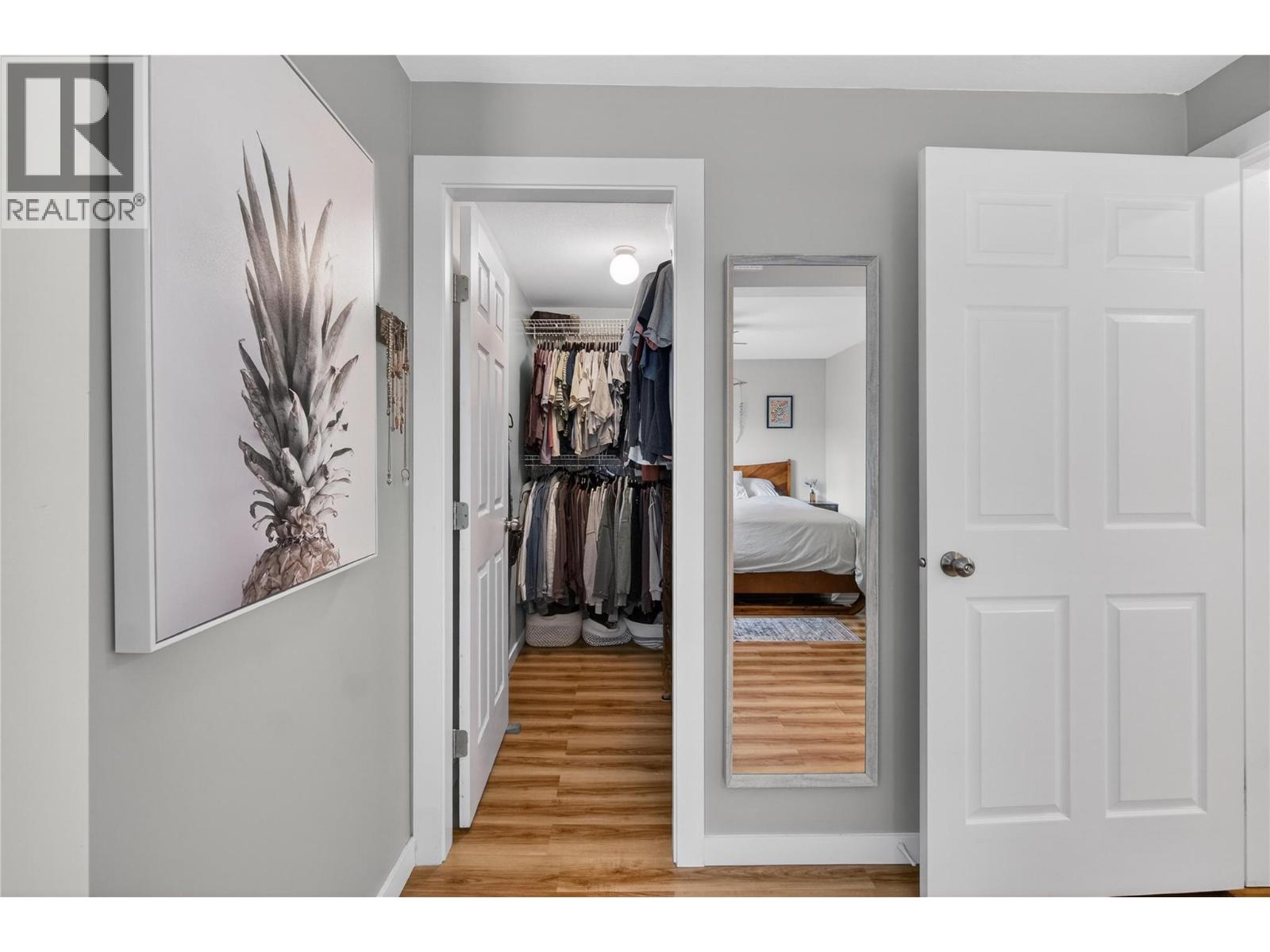 671 1 Avenue SE, Salmon Arm