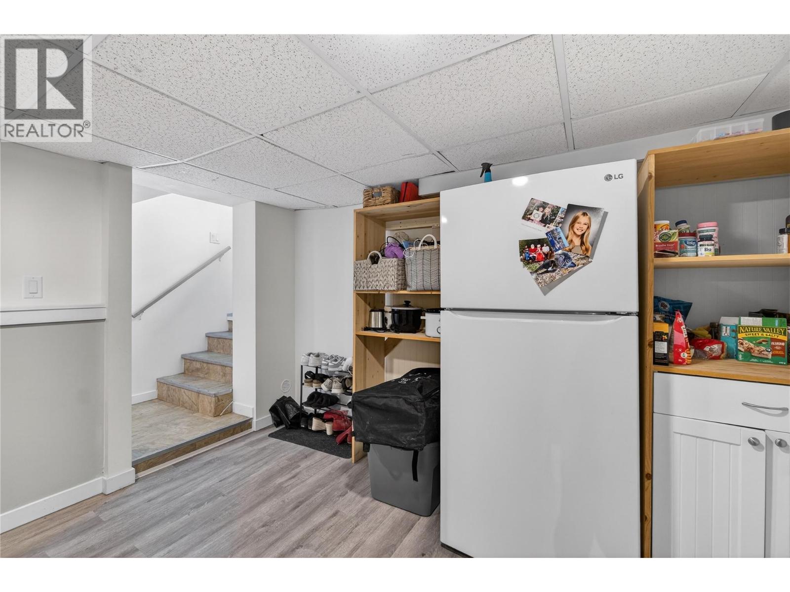 671 1 Avenue SE, Salmon Arm