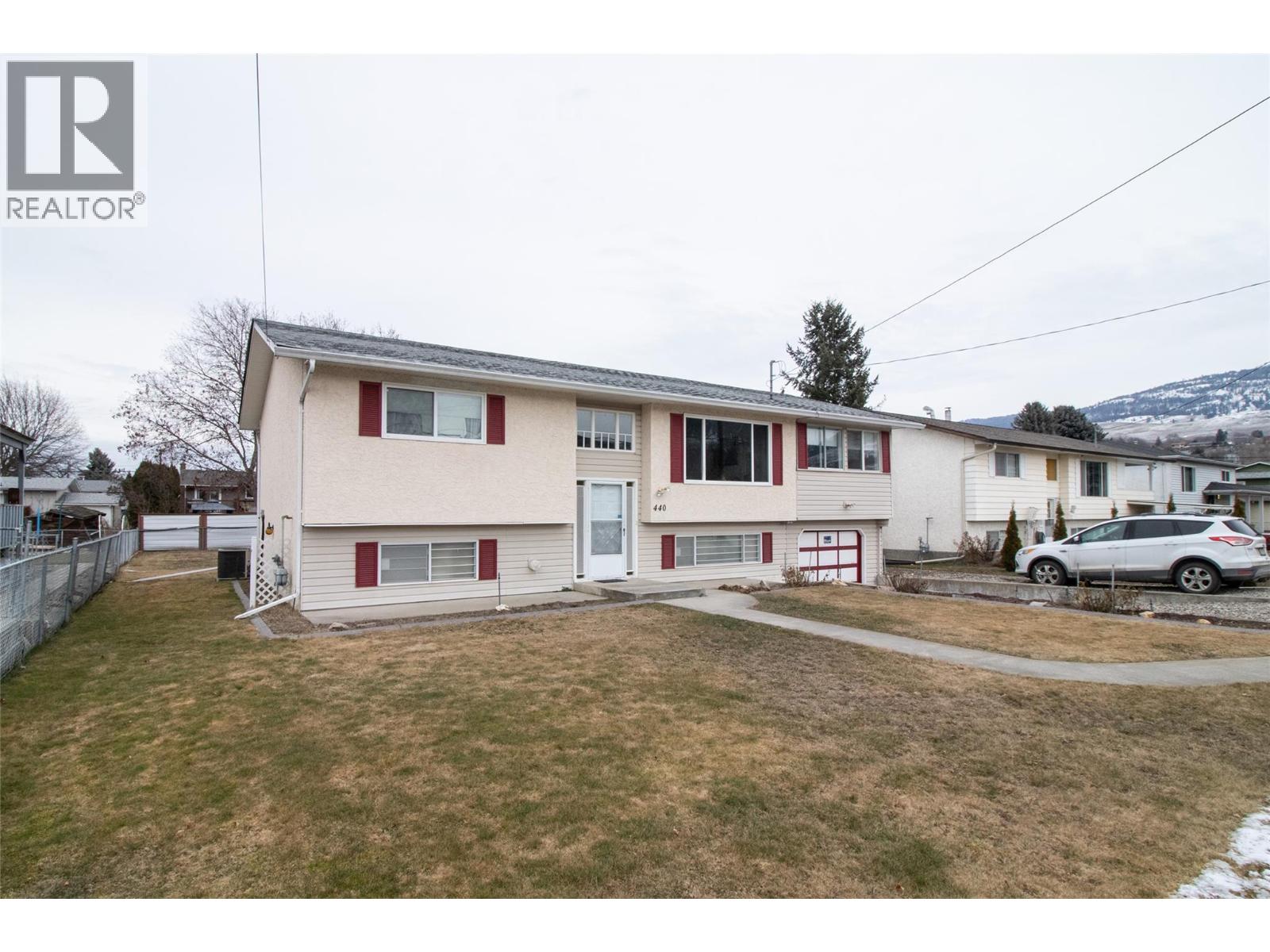  440 Hardie Road, Kelowna