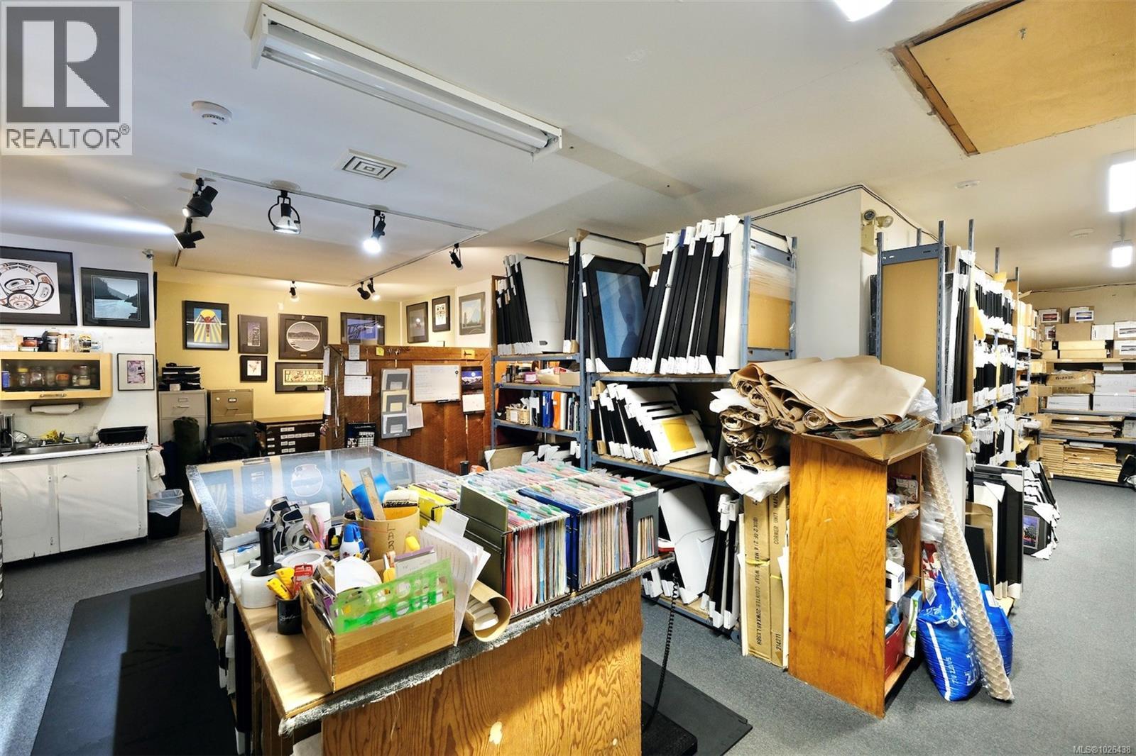 350 Campbell St, Tofino