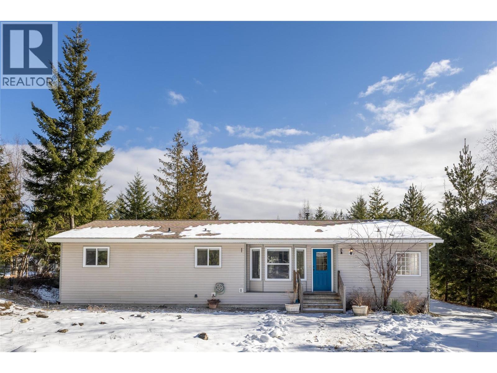 700 HEYLAND ROAD - 28