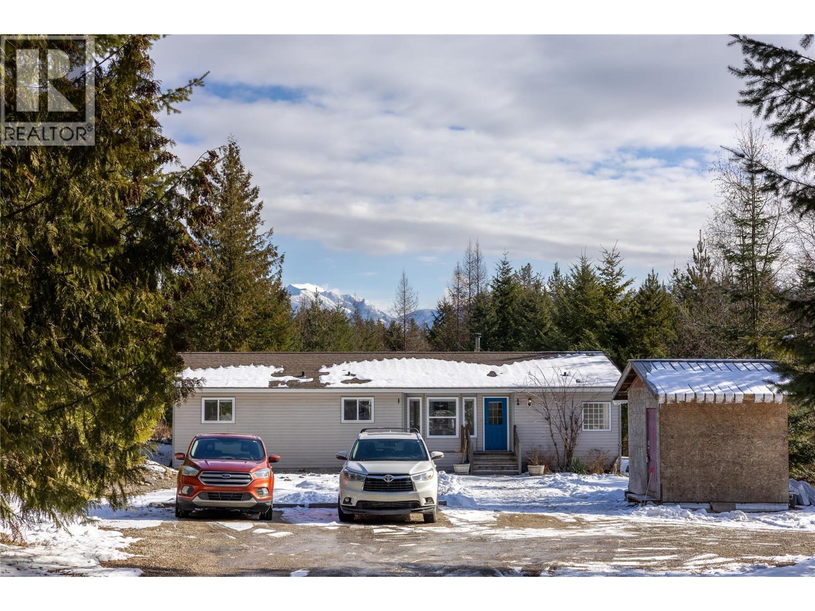 700 HEYLAND ROAD - 26