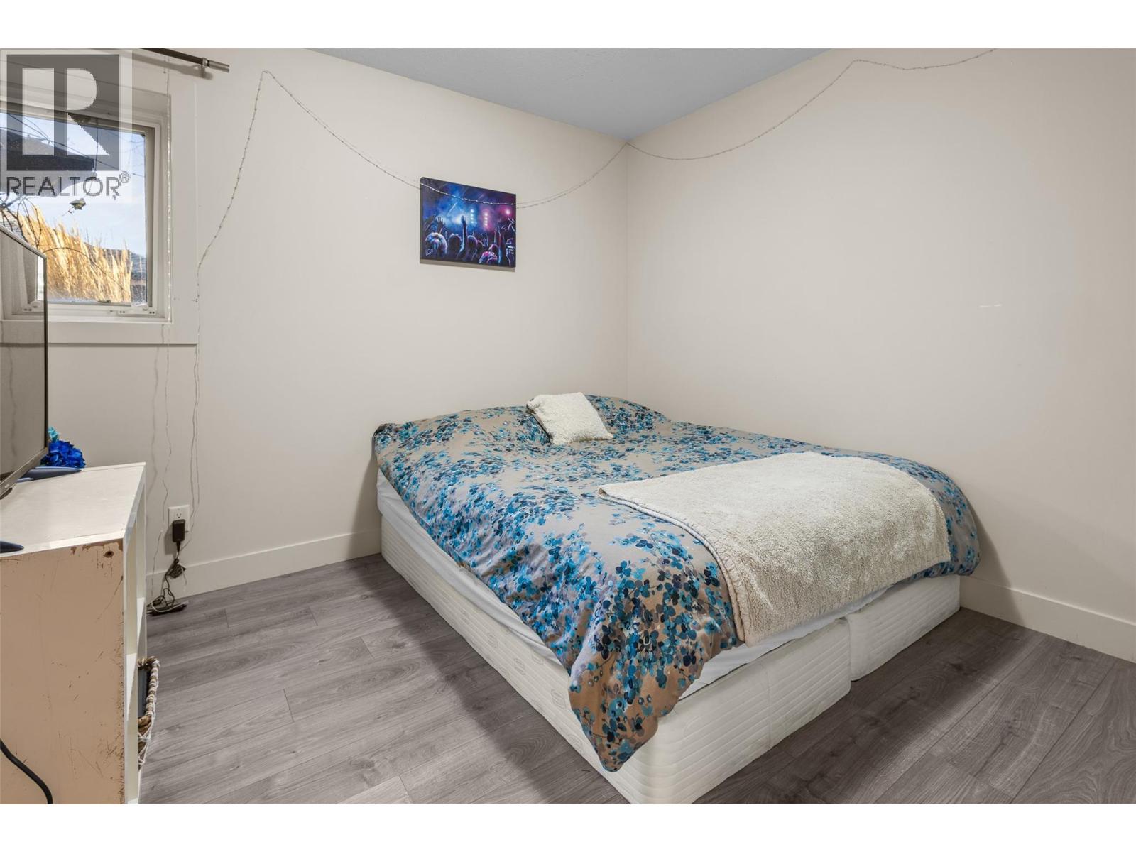  2100 Dewdney Road, Kelowna