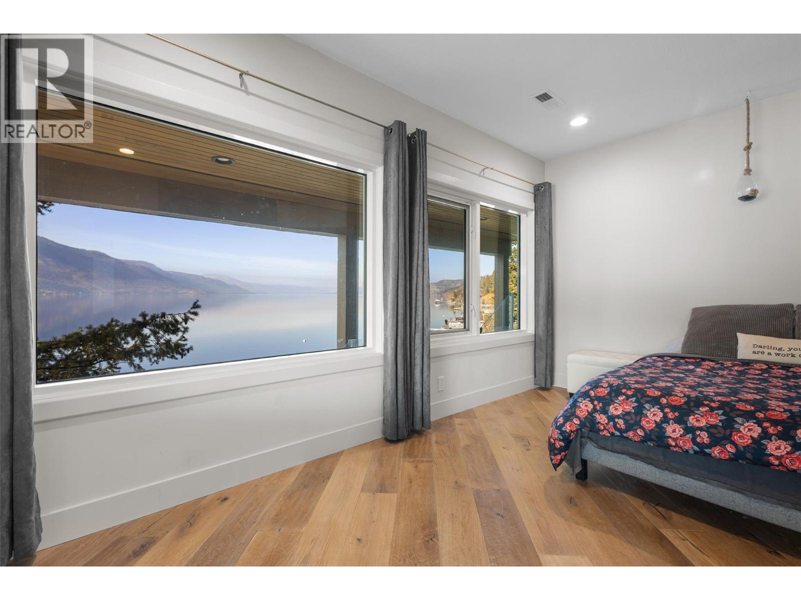  2100 Dewdney Road, Kelowna