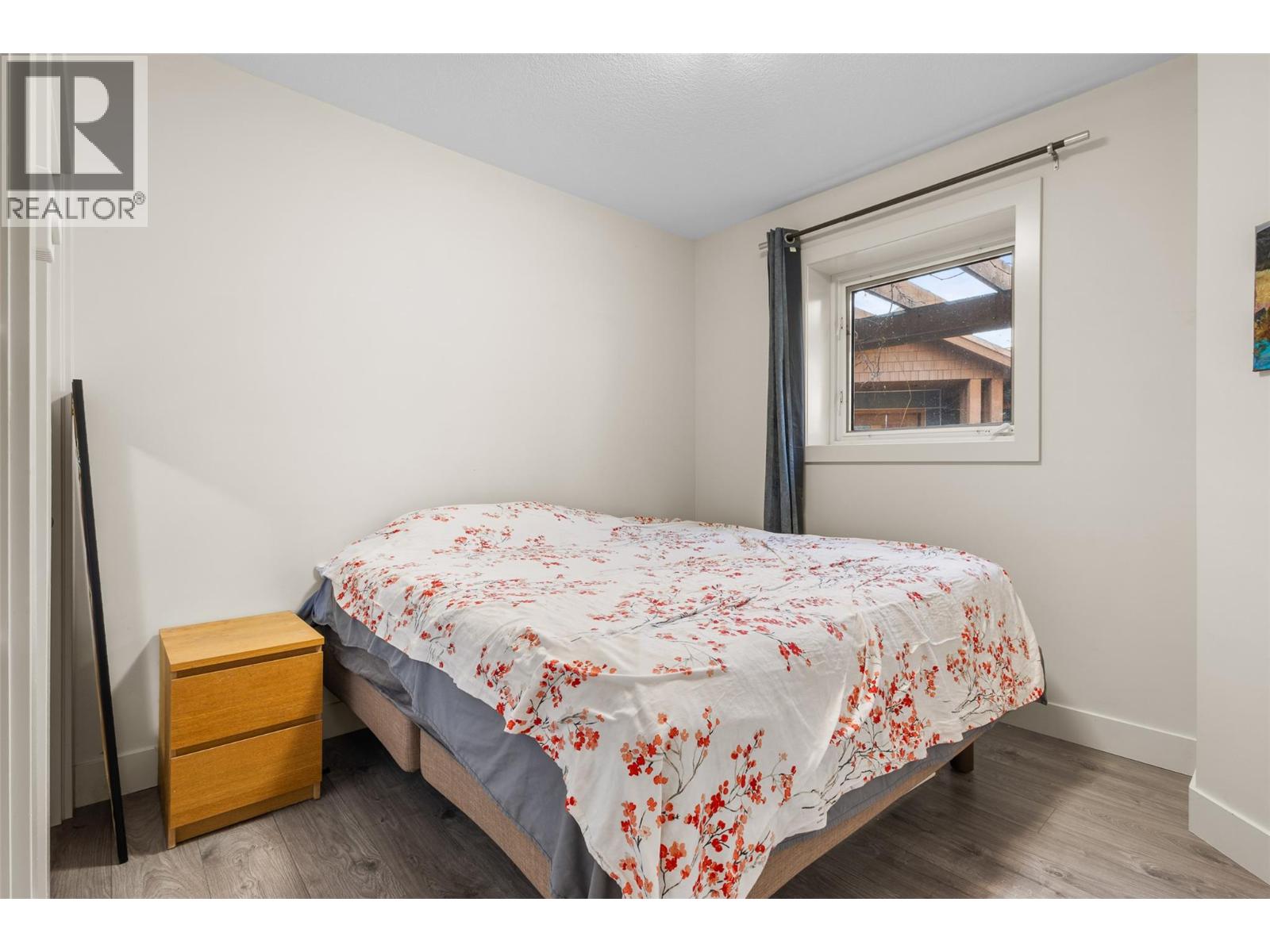  2100 Dewdney Road, Kelowna