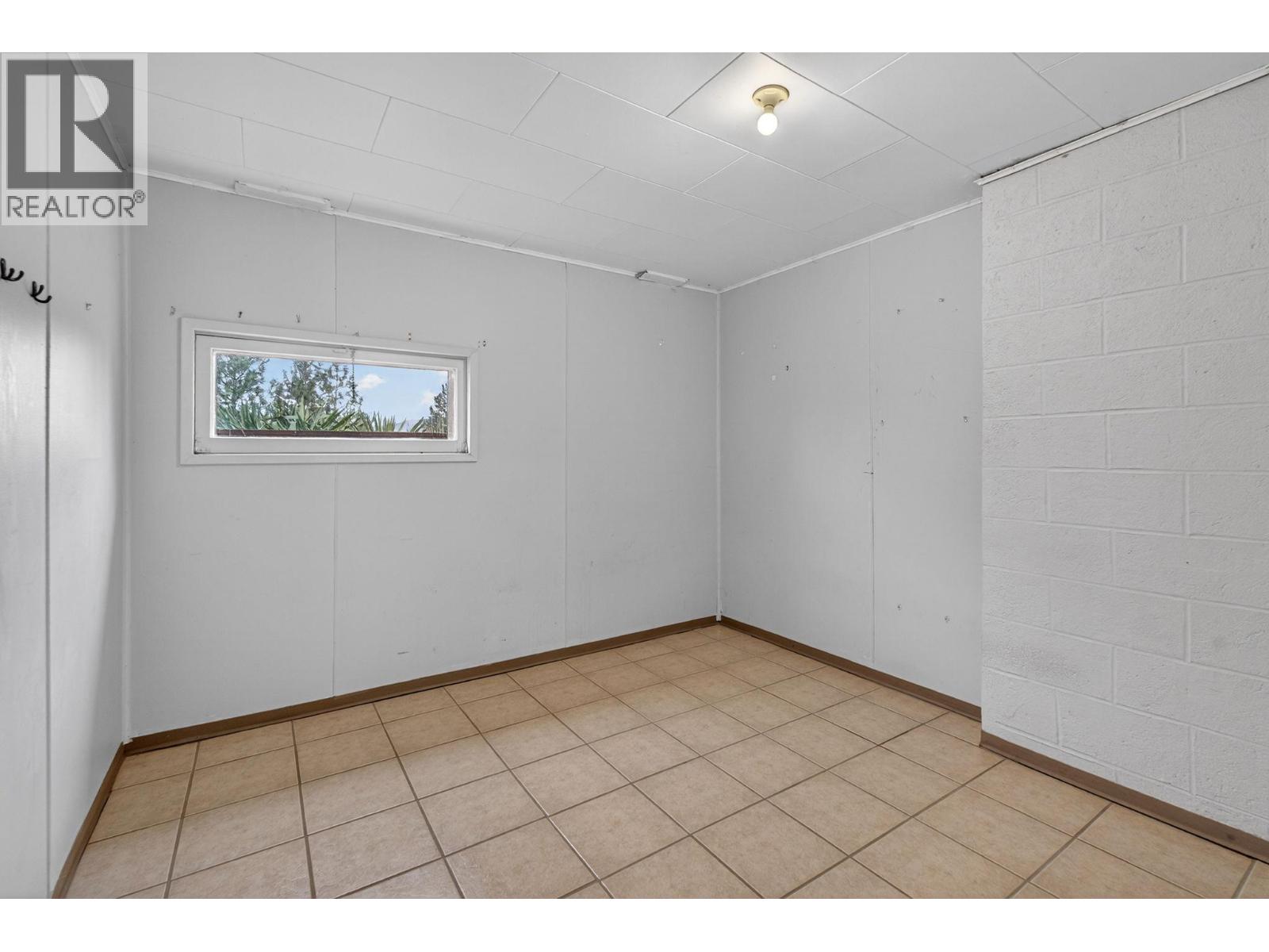  3305 McGibney Road, Naramata