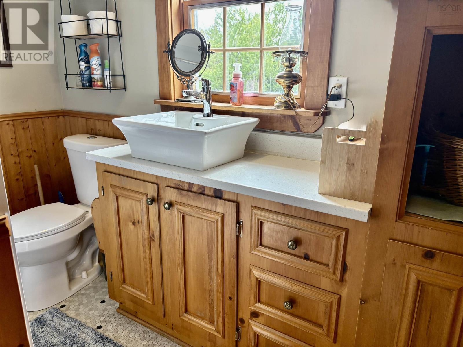 Property 33 of 49 of 3535 HIGHWAY 255