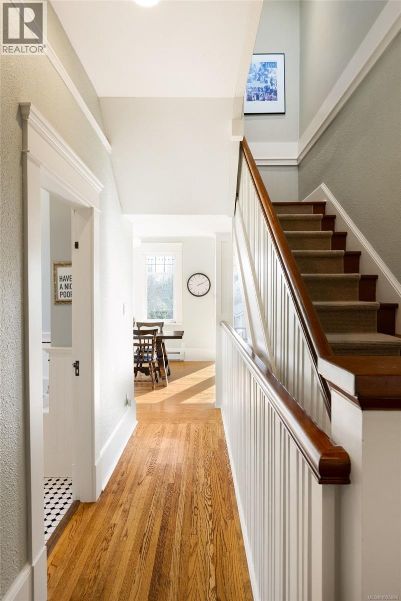  2231 Windsor Road, Oak Bay