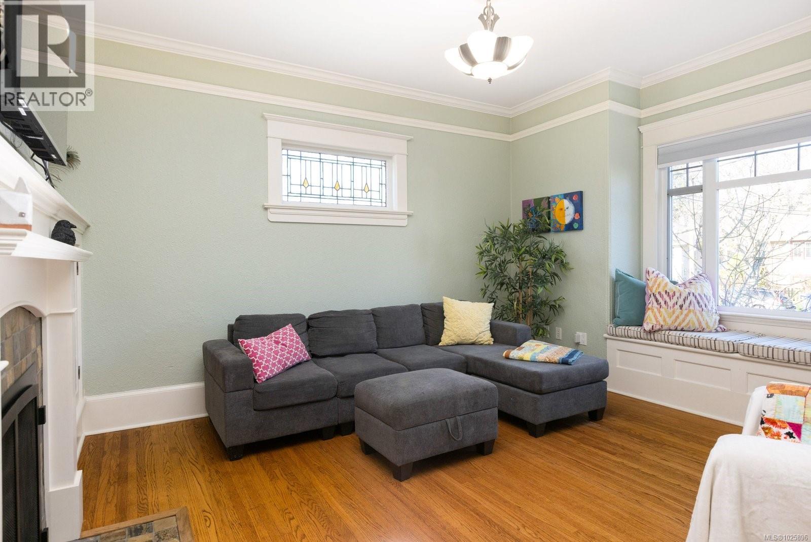  2231 Windsor Road, Oak Bay