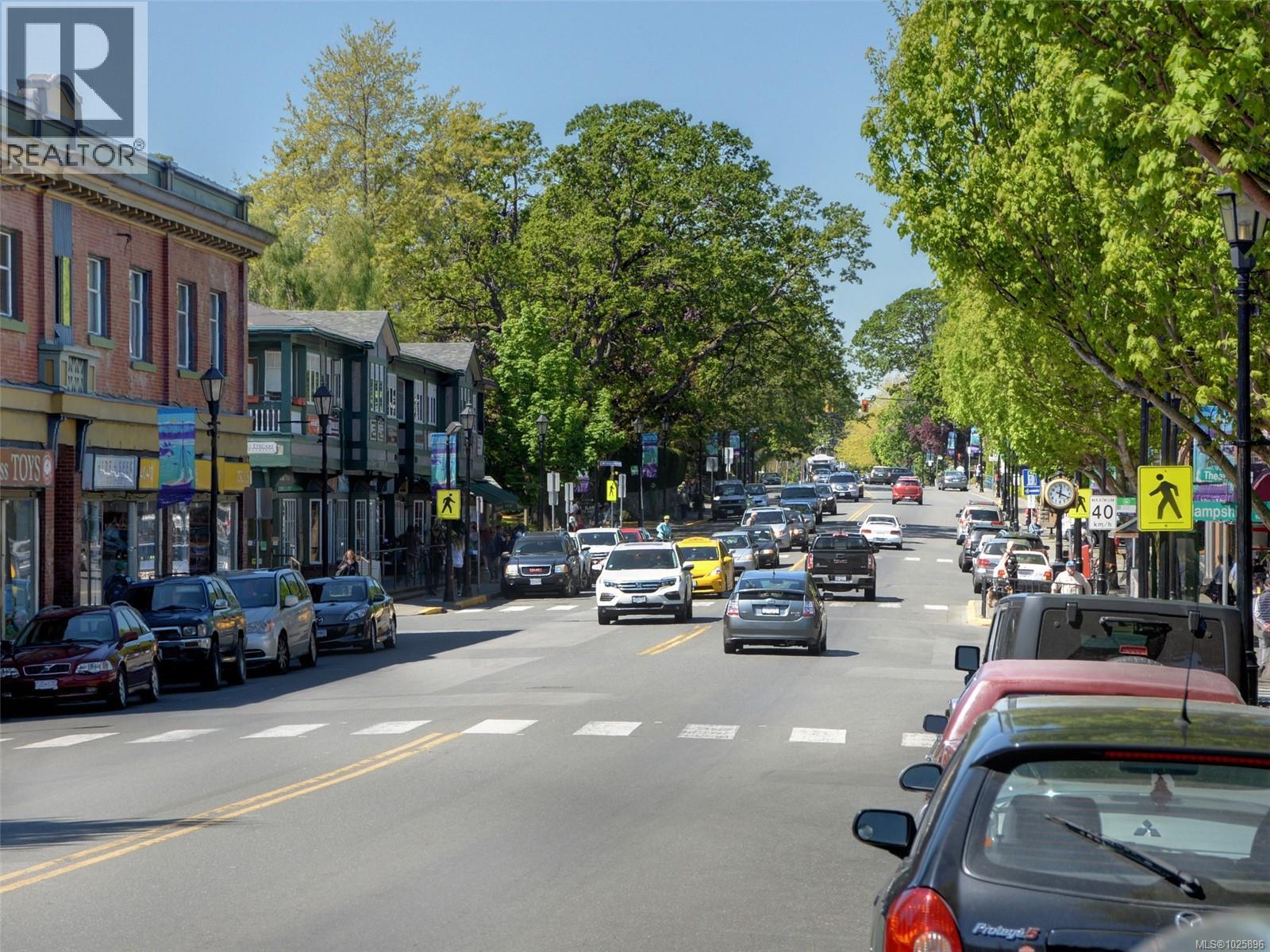  2231 Windsor Road, Oak Bay