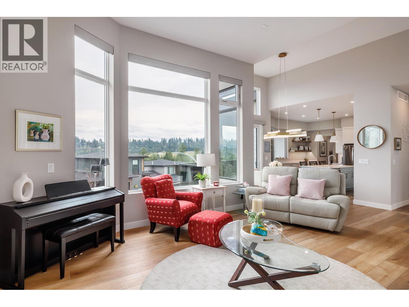 26 830 Westview Way, West Kelowna