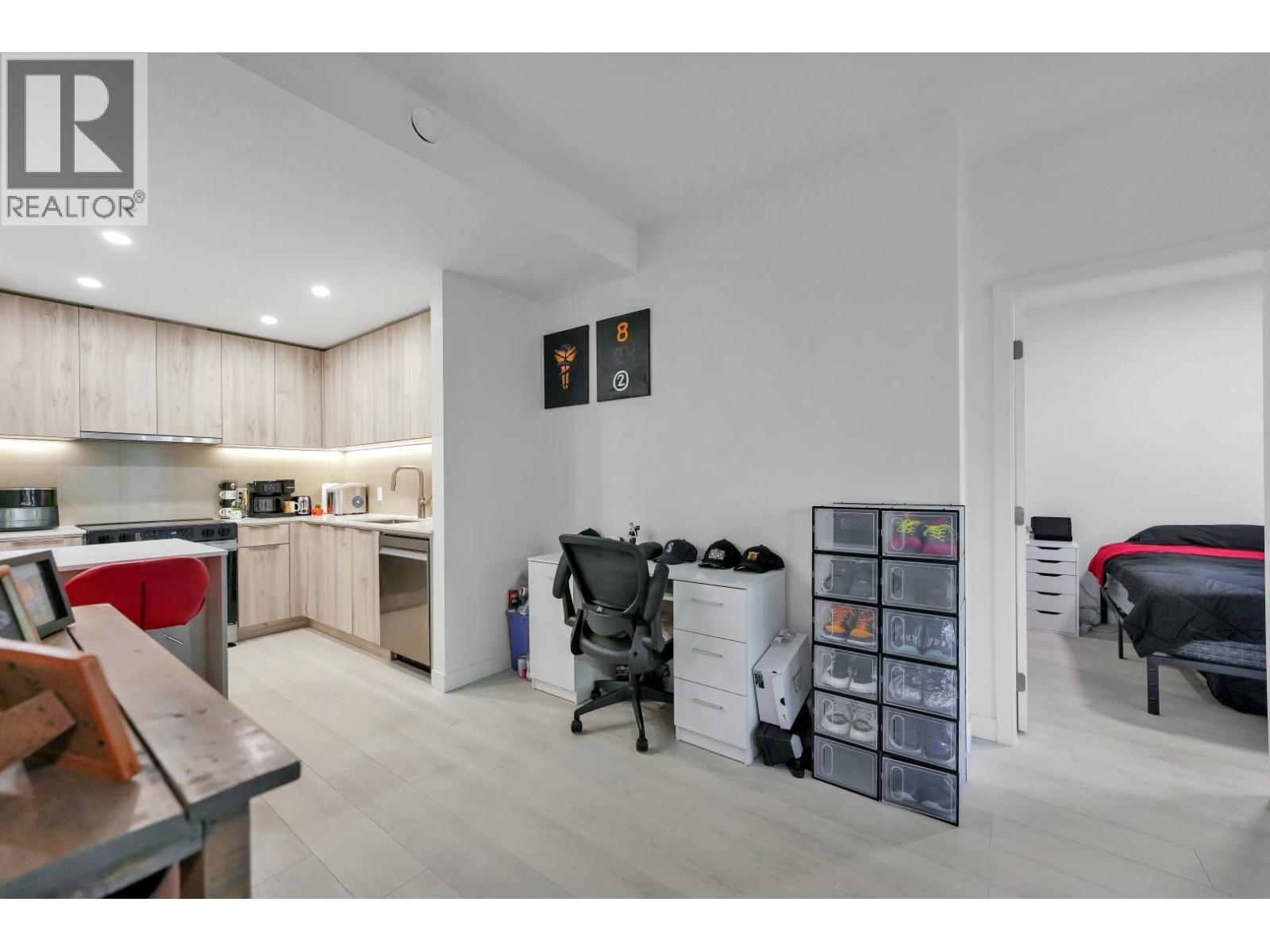 409 3596 MALSUM DRIVE — photo 13