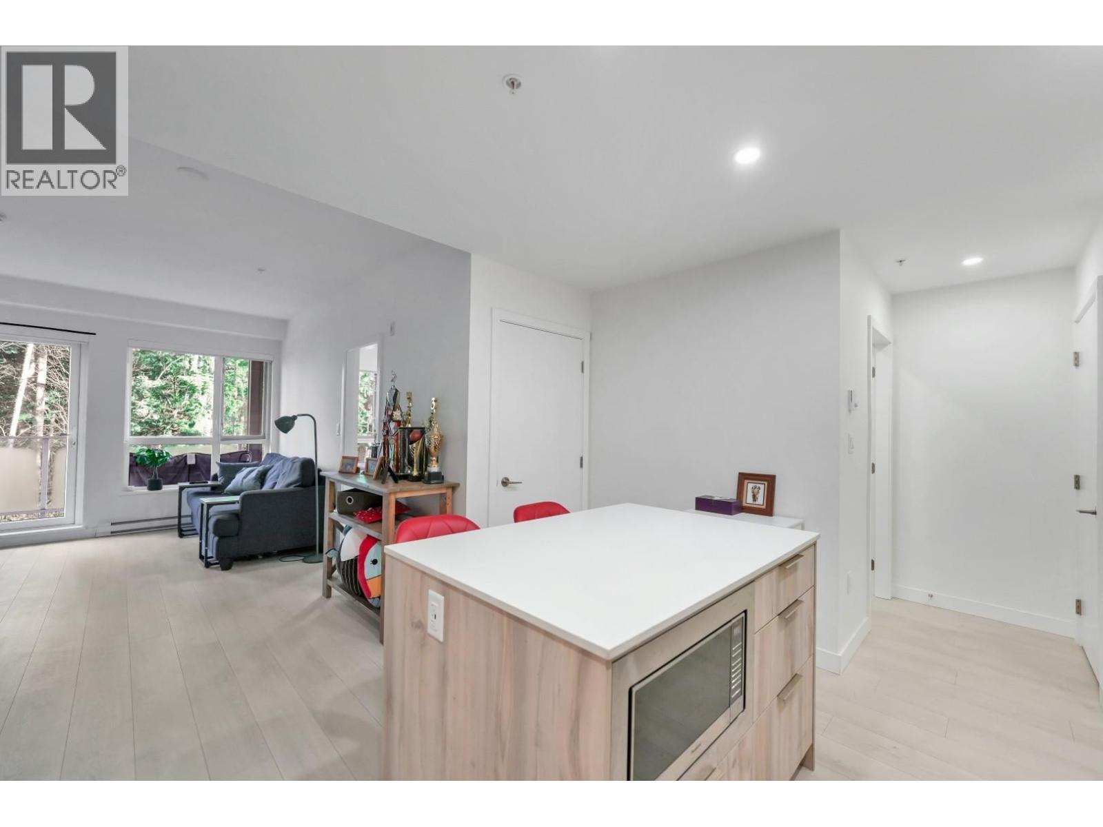 409 3596 MALSUM DRIVE — photo 3