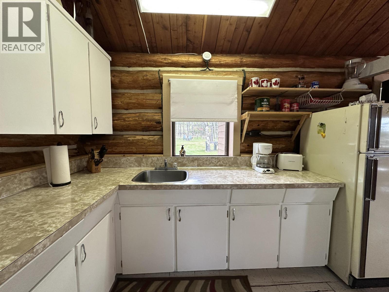 5738 N GREEN LAKE ROAD - 21