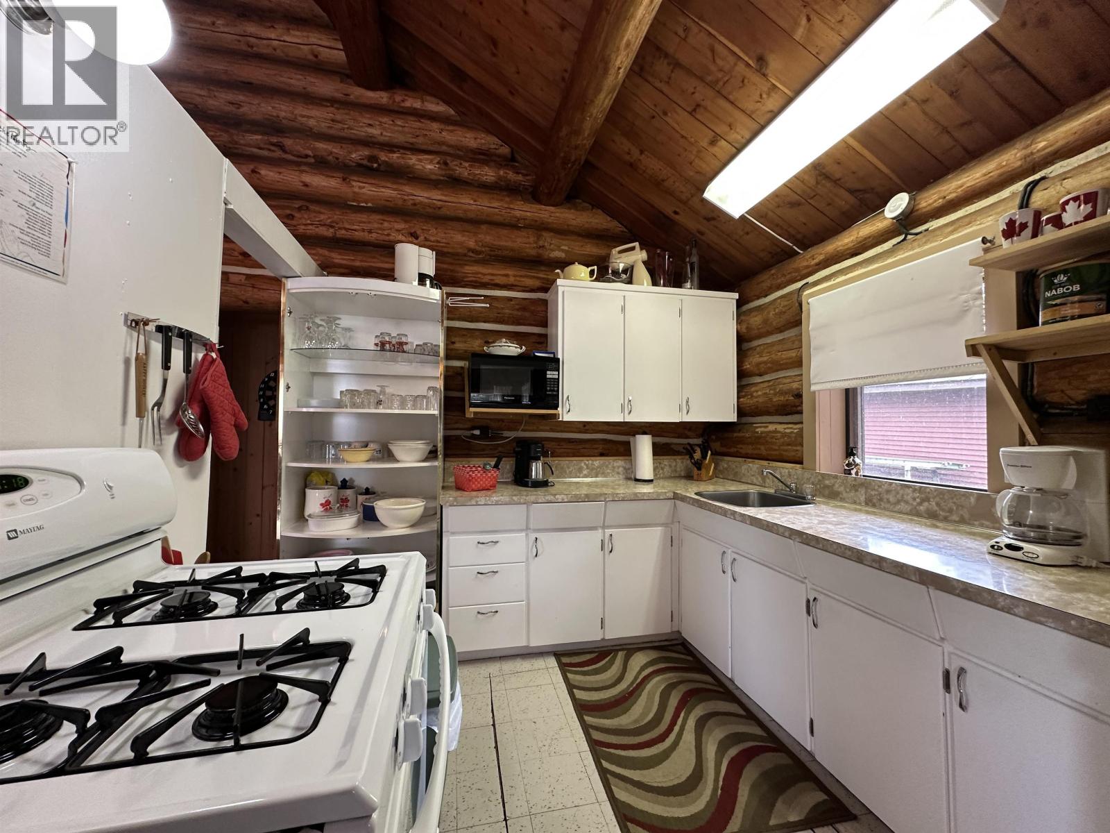 5738 N GREEN LAKE ROAD - 24