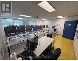 2nd Floor 265 Yorkland Boulevard, Toronto, ON M2J1S5 Photo 15