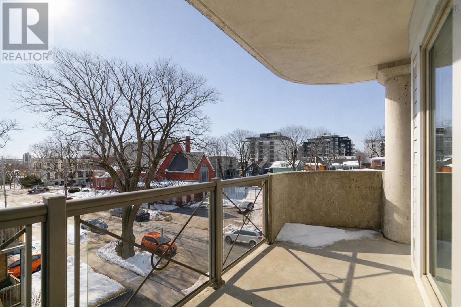 Property 29 of 38 of 303 3051 Isleville Street