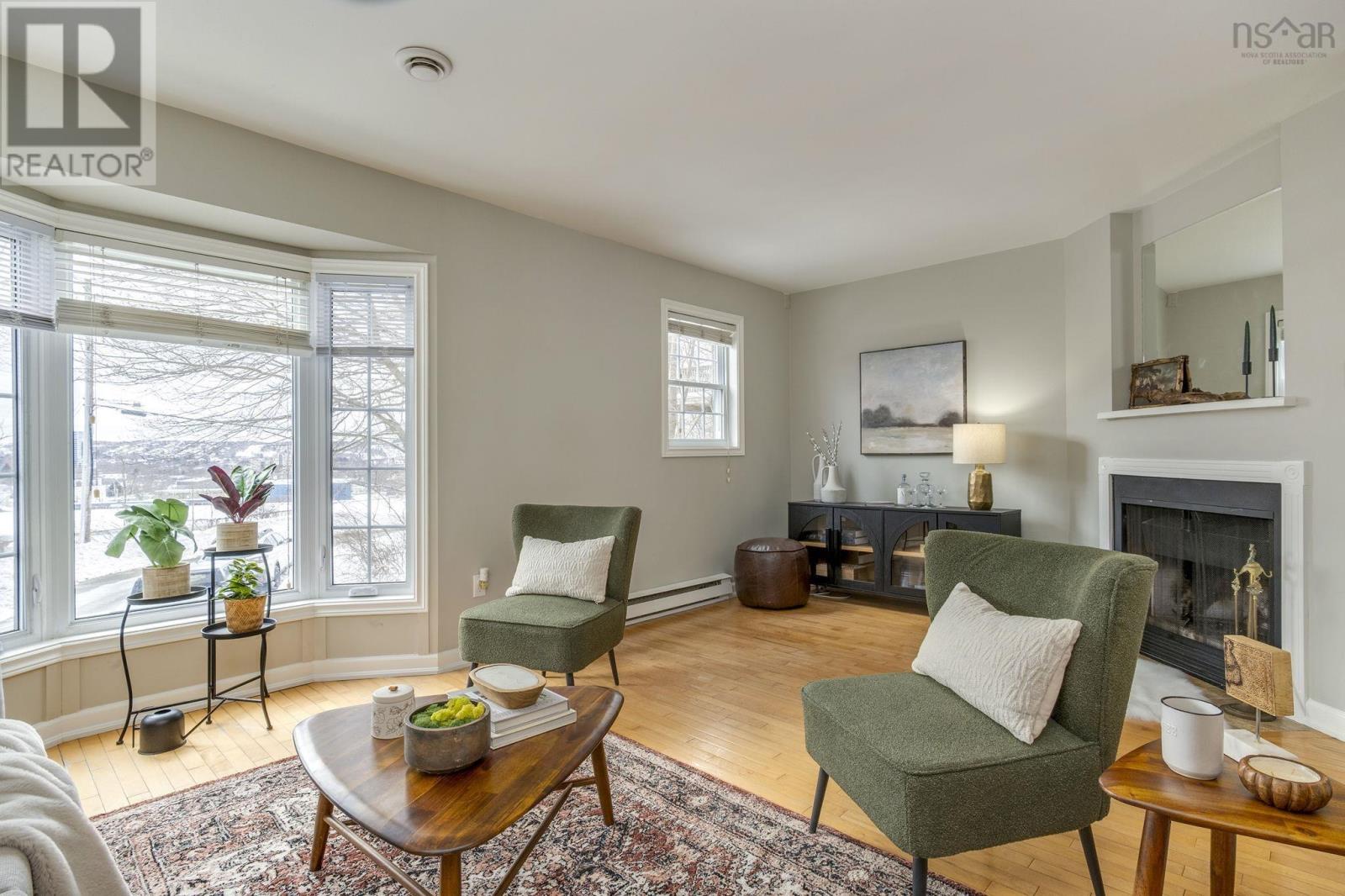 Property 10 of 42 of 1 3361 Ashton Lane