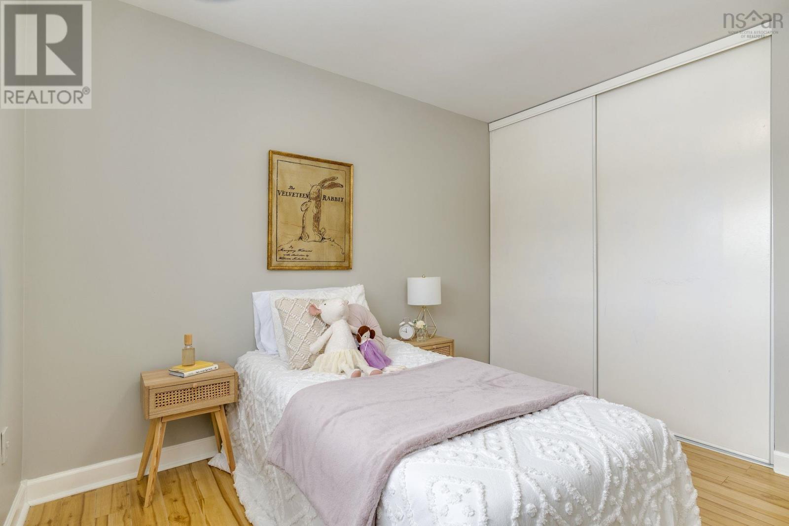 Property 31 of 42 of 1 3361 Ashton Lane