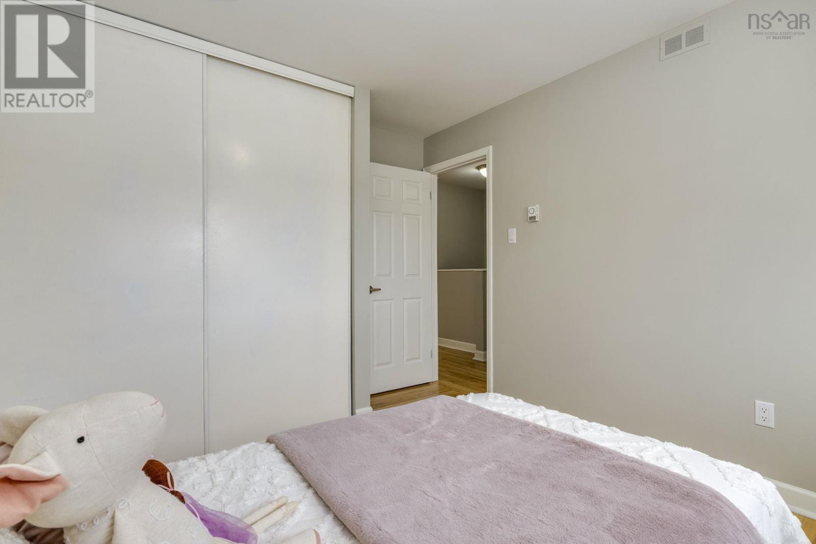 Property 32 of 42 of 1 3361 Ashton Lane