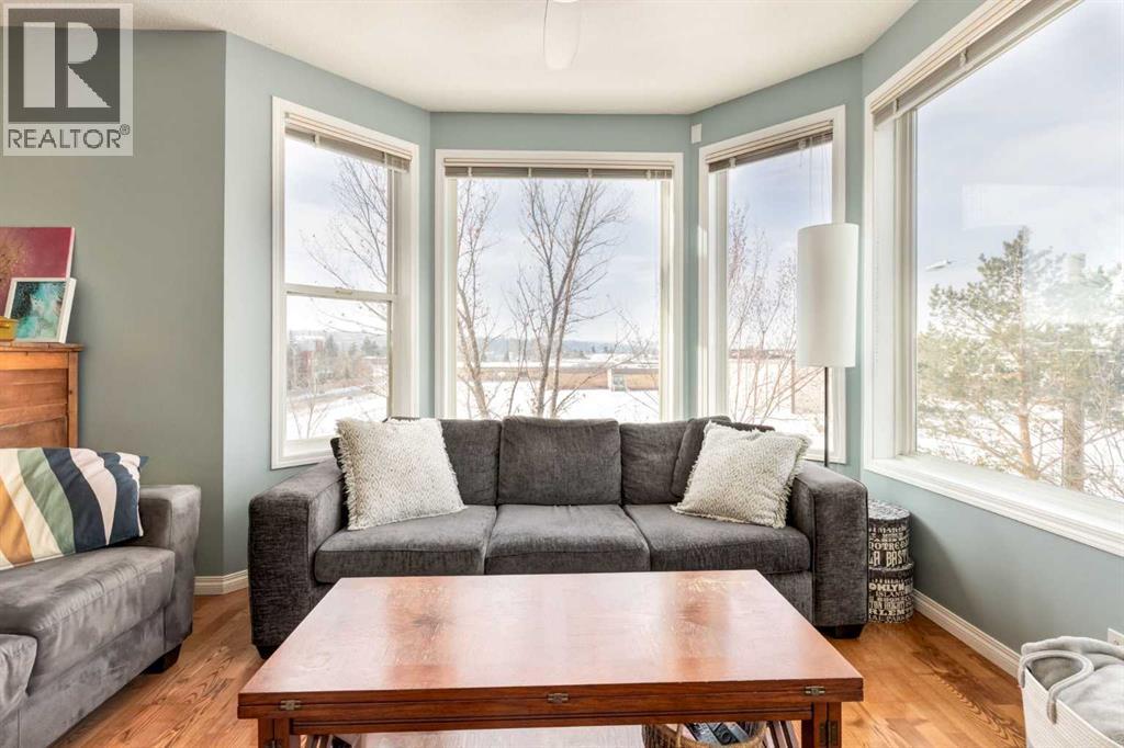 Single Family House for Sale in   Kensington Road NW West Hillhurst Calgary 