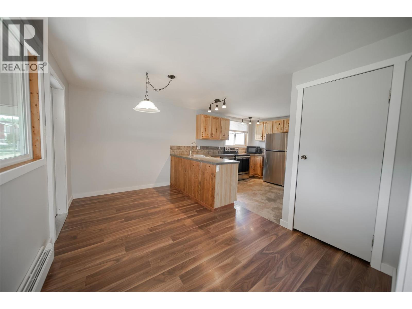 505 Chief David Road, Baynes Lake