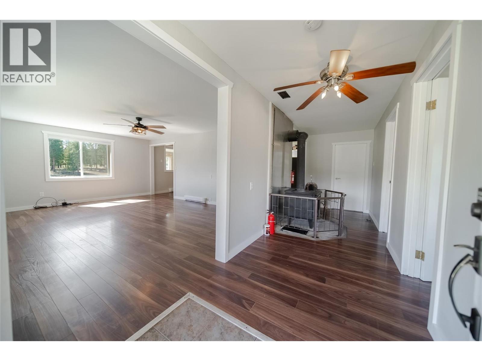 505 Chief David Road, Baynes Lake