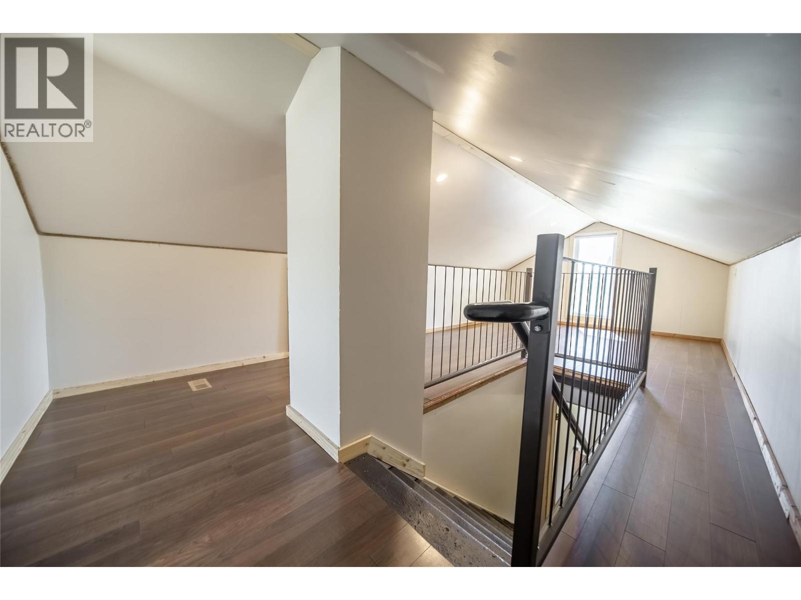 505 Chief David Road, Baynes Lake