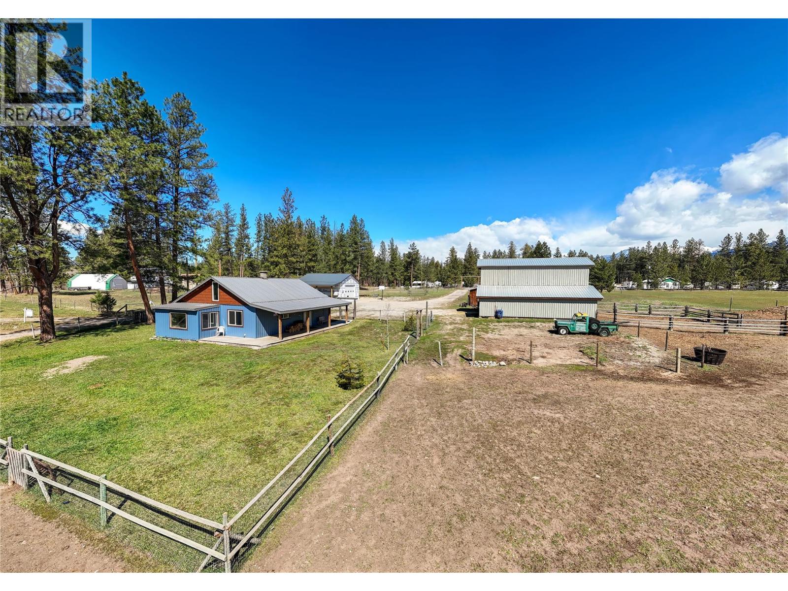 505 Chief David Road, Baynes Lake