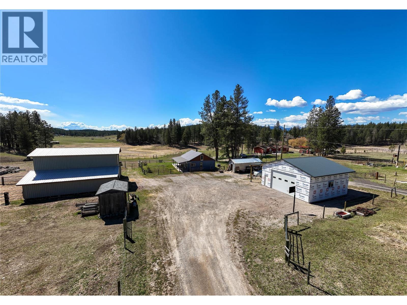 505 Chief David Road, Baynes Lake