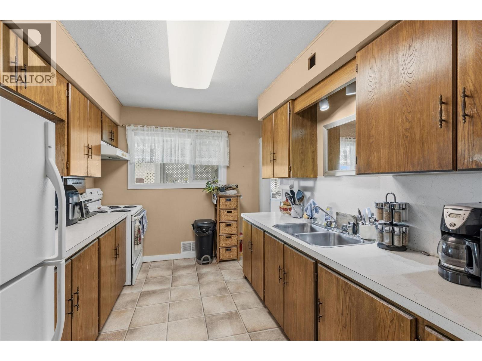 4402 20 Street - 13