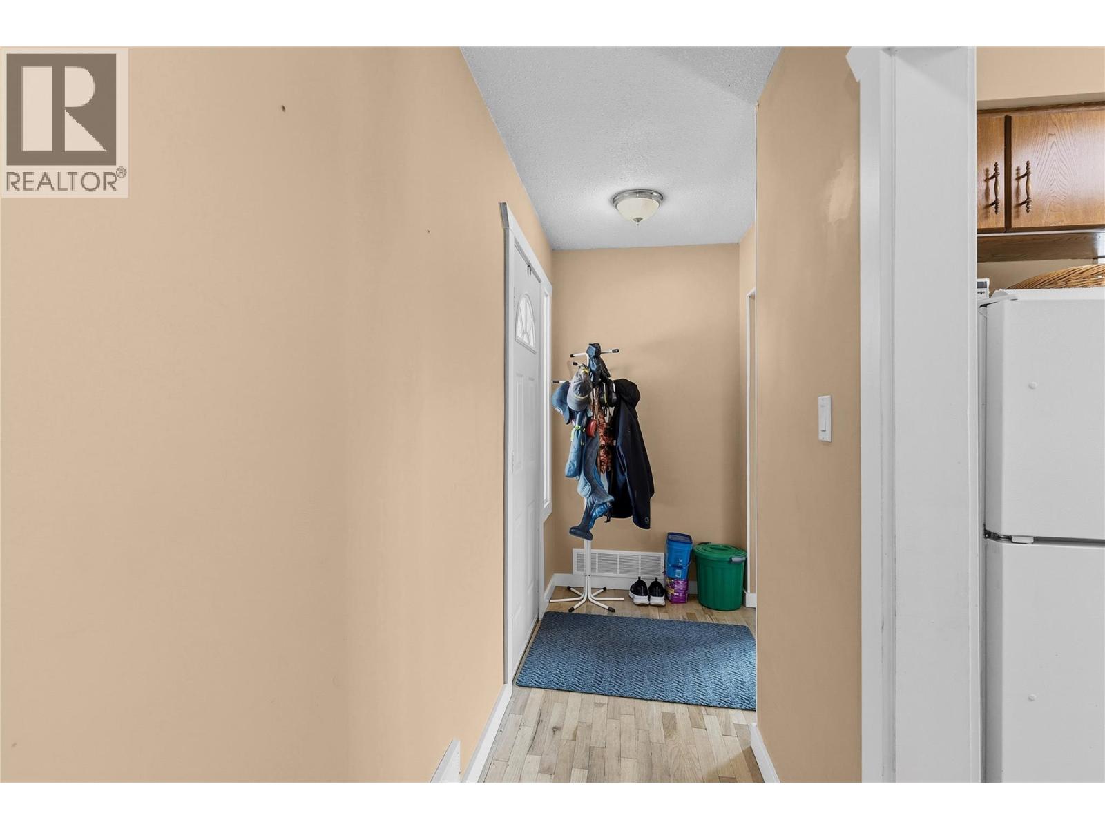 4402 20 Street - 20